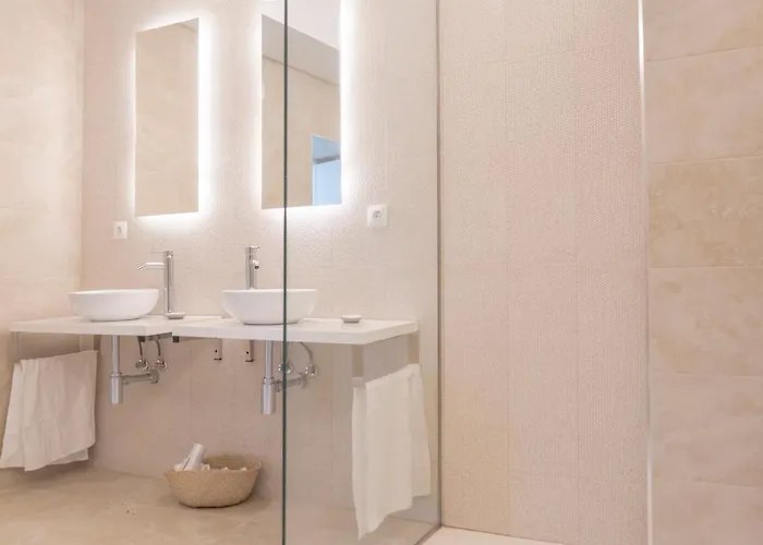 Alfonso X Aparthotel 4*