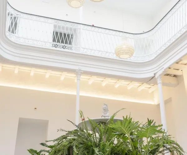 Aparthotel Alfonso X